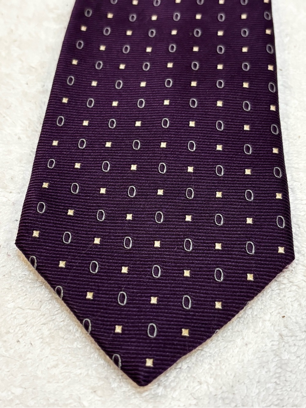 Jos. A. Bank Purple Tie with Ivory Dots and Ovals - Picture 2 of 4